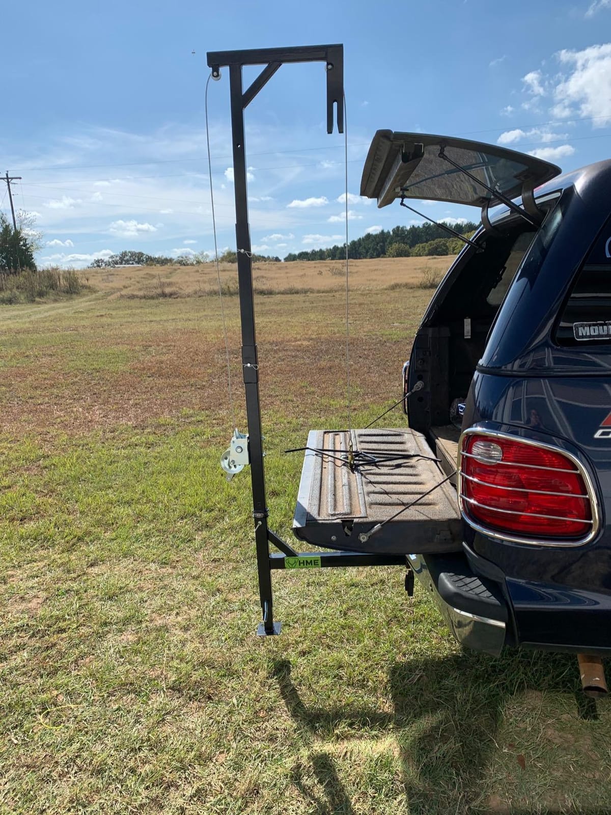 HME Truck Hitch Game Hoist Kit with Winch and Gambrel, 400 lb Capacity | Hunting Game Skinning and Cleaning Accessory Complete Set with 360-Degree Swivel Shaft and Adjustable Height customer photo 2