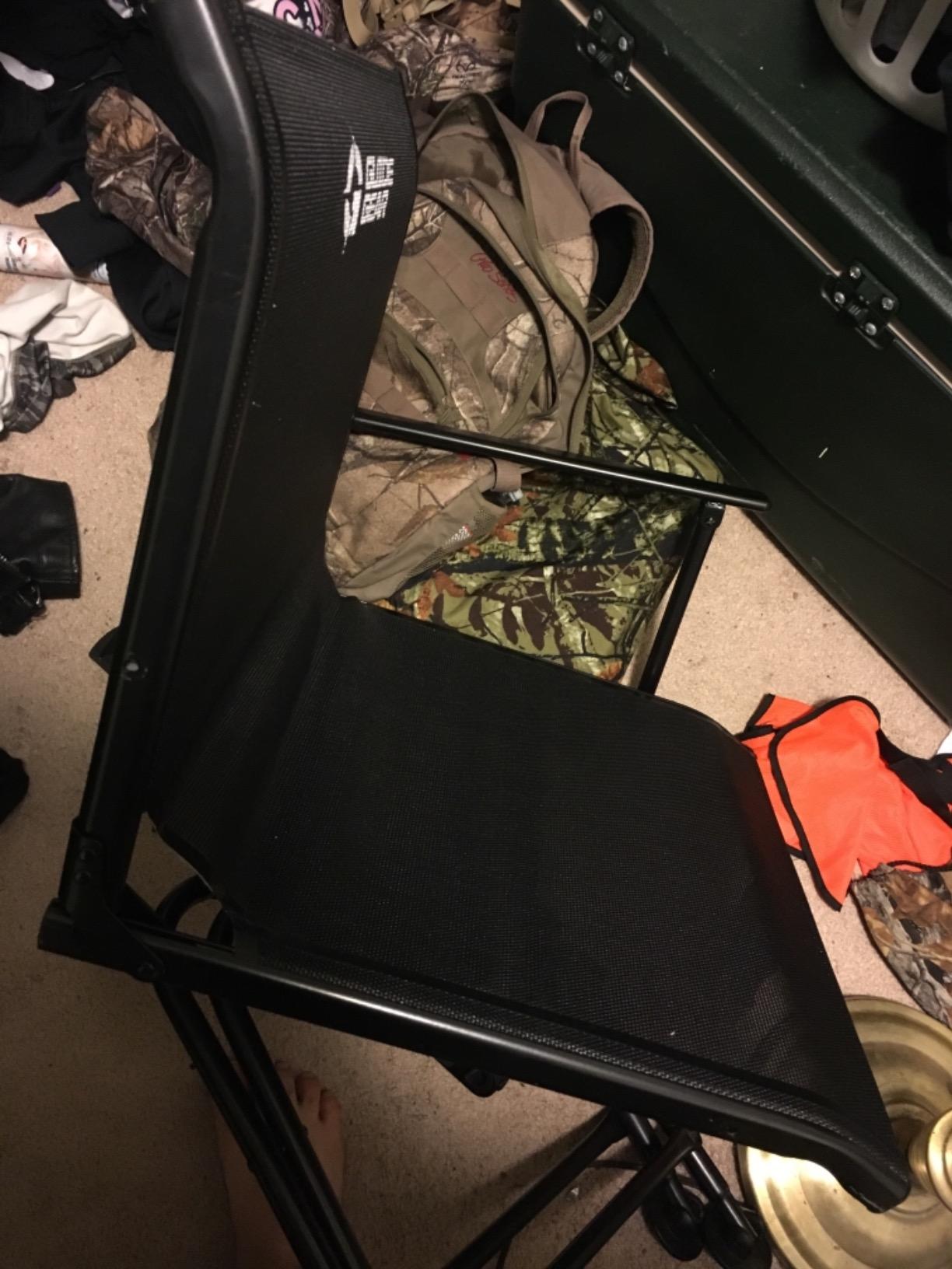 Guide Gear Big Boy Hunting Blind Chair with Armrests, Portable Folding Seat for Shooting, Comfortable Spin Swivel, 500-lb. Capacity customer photo 2