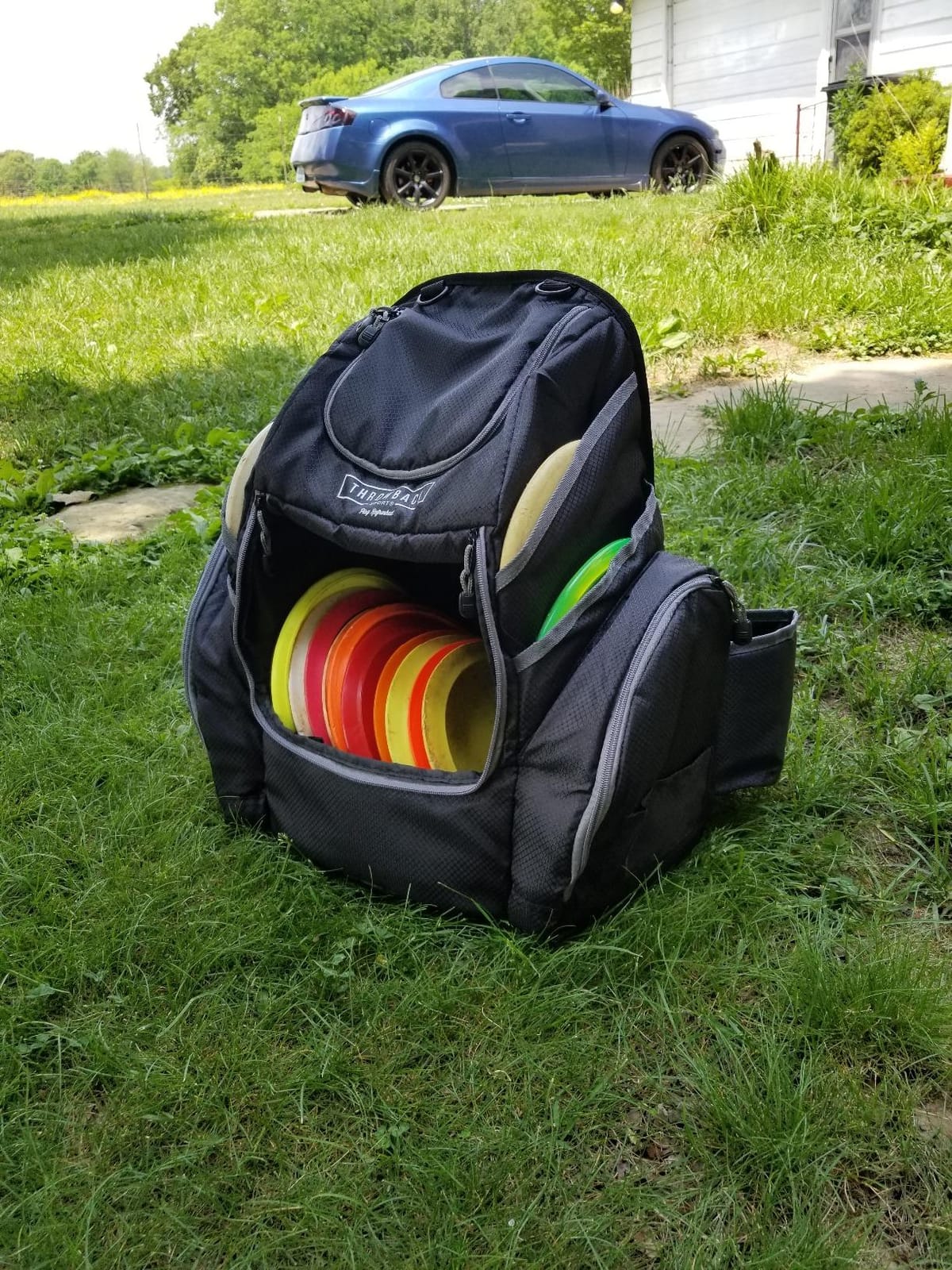 Throwback Sports Throwback Backpack Cooler 2.0 - Large Insulated Cooler Bag with Padded Straps, 20-25 Disc Capacity, Removable Dividers, Dual Bottle Holders - Frisbee Disc Golf Bag customer photo 2