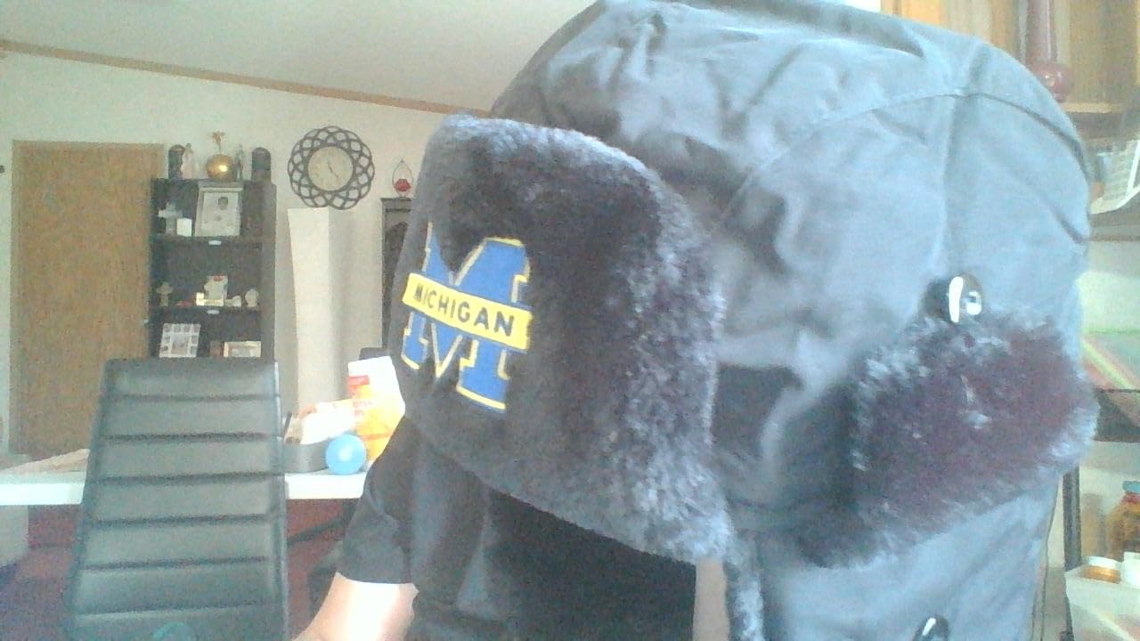 Tough Headwear Russian Trapper Hat - Water-Resistant Ushanka for Men & Women with Chin Strap & Ear Flaps customer photo 1