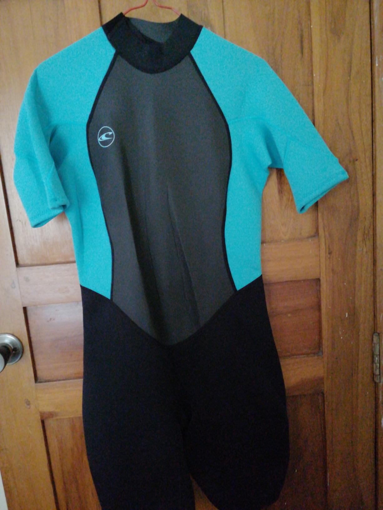 O'Neill Women's Reactor Back Zip Short Sleeve Spring Wetsuit, Lightweight Warmth Flexibility for All Water Activities customer photo 1