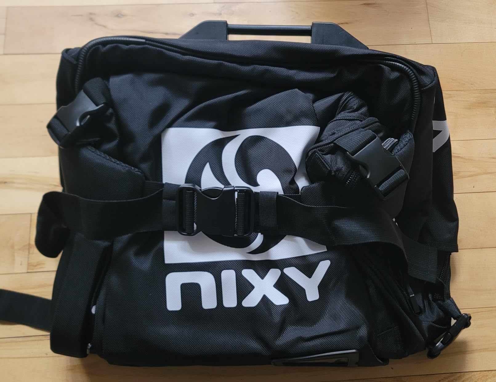 NIXY Inflatable Paddle Board Carrying Backpack - Compact Hands-Free Travel Backpack for iSUP, Durable, Padded Shoulder Straps customer photo 1