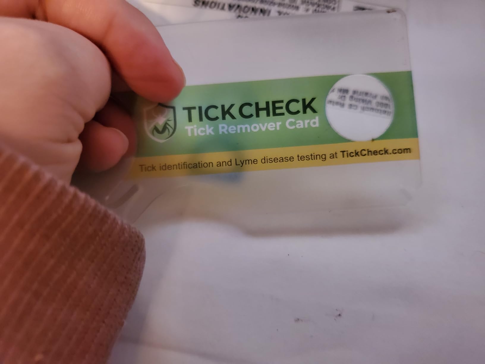 Tick Remover Card - Wallet Sized Tick Removal Tool with Free Tick ID Card & Testing Information - for People, Dogs, Cats (2 Cards) customer photo 1