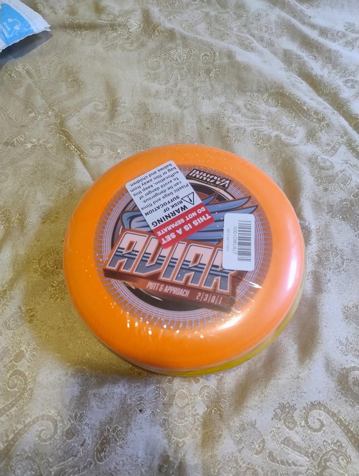 Innova Disc Golf Starter Set -Colors May Vary 160-180g - Includes Putter, Mid Range, 2X Fairway Drivers, Distance Driver, Mini Marker Beginner Disc Golf Set customer photo 2
