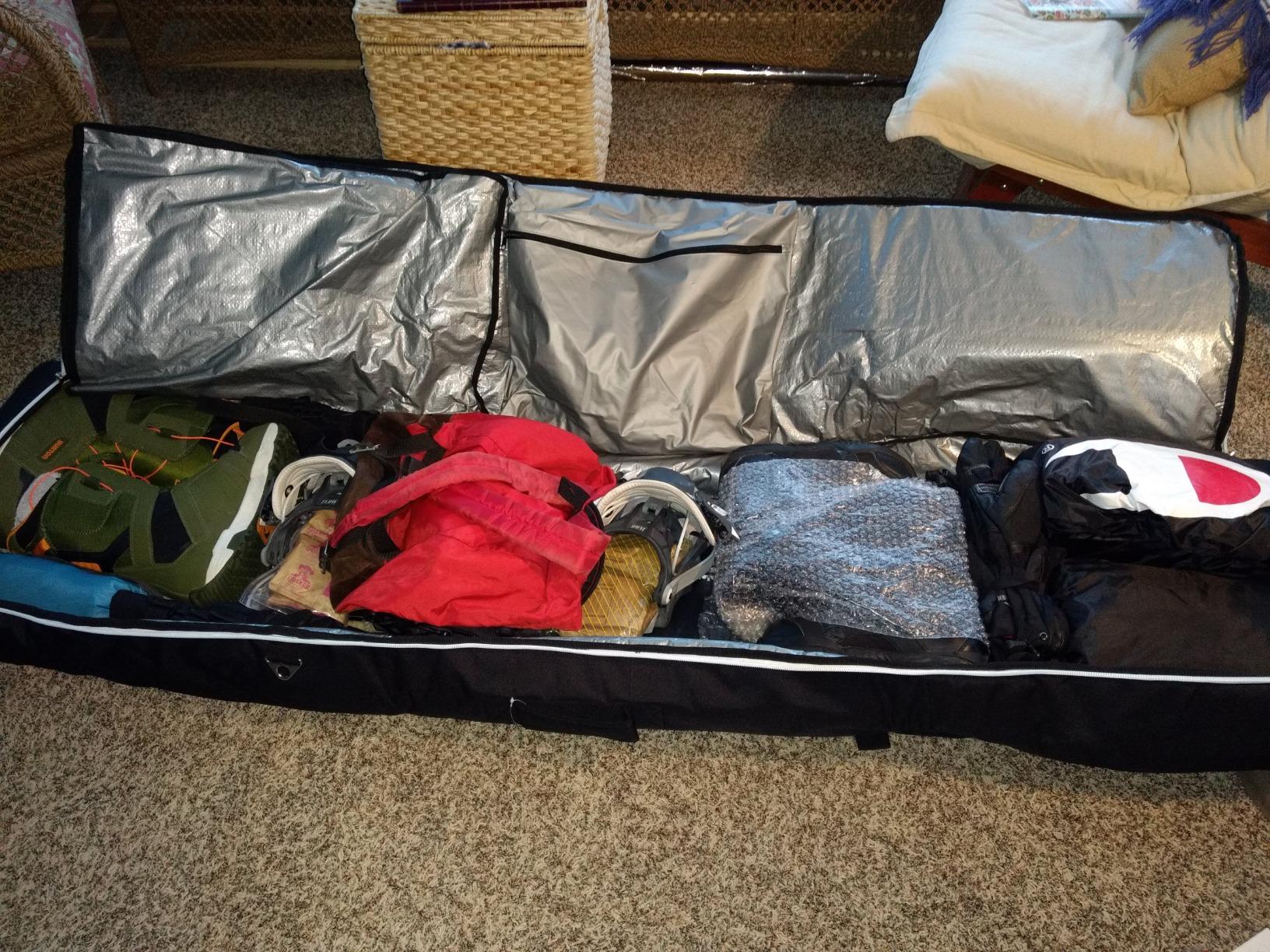 Athletico Conquest Padded Snowboard Bag With Wheels - Travel Bag for Single Snowboard and Snowboard Boots customer photo 1
