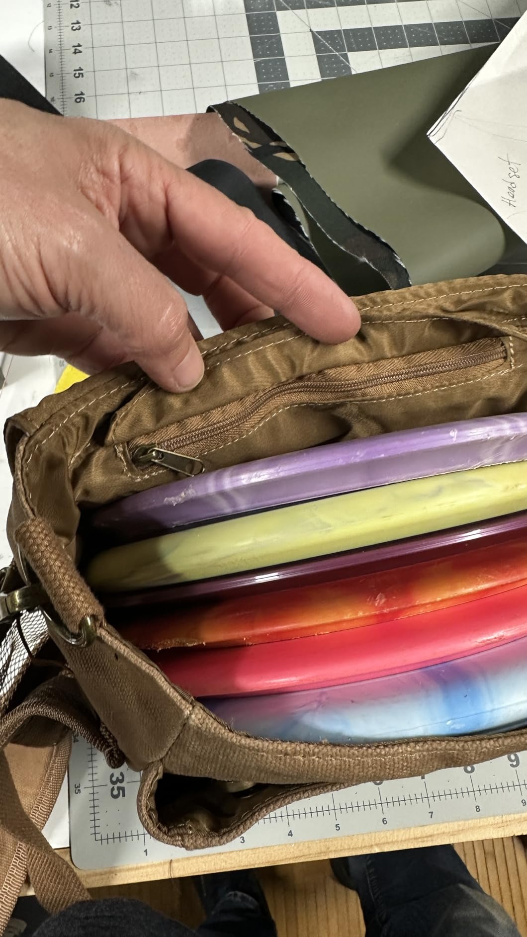 Disc Golf Bag | Frisbee Golf Bag | Easy to Carry | Lightweight Fits Up to 10 Discs | 16 oz Waxed Canvas Sturdy Design customer photo 2