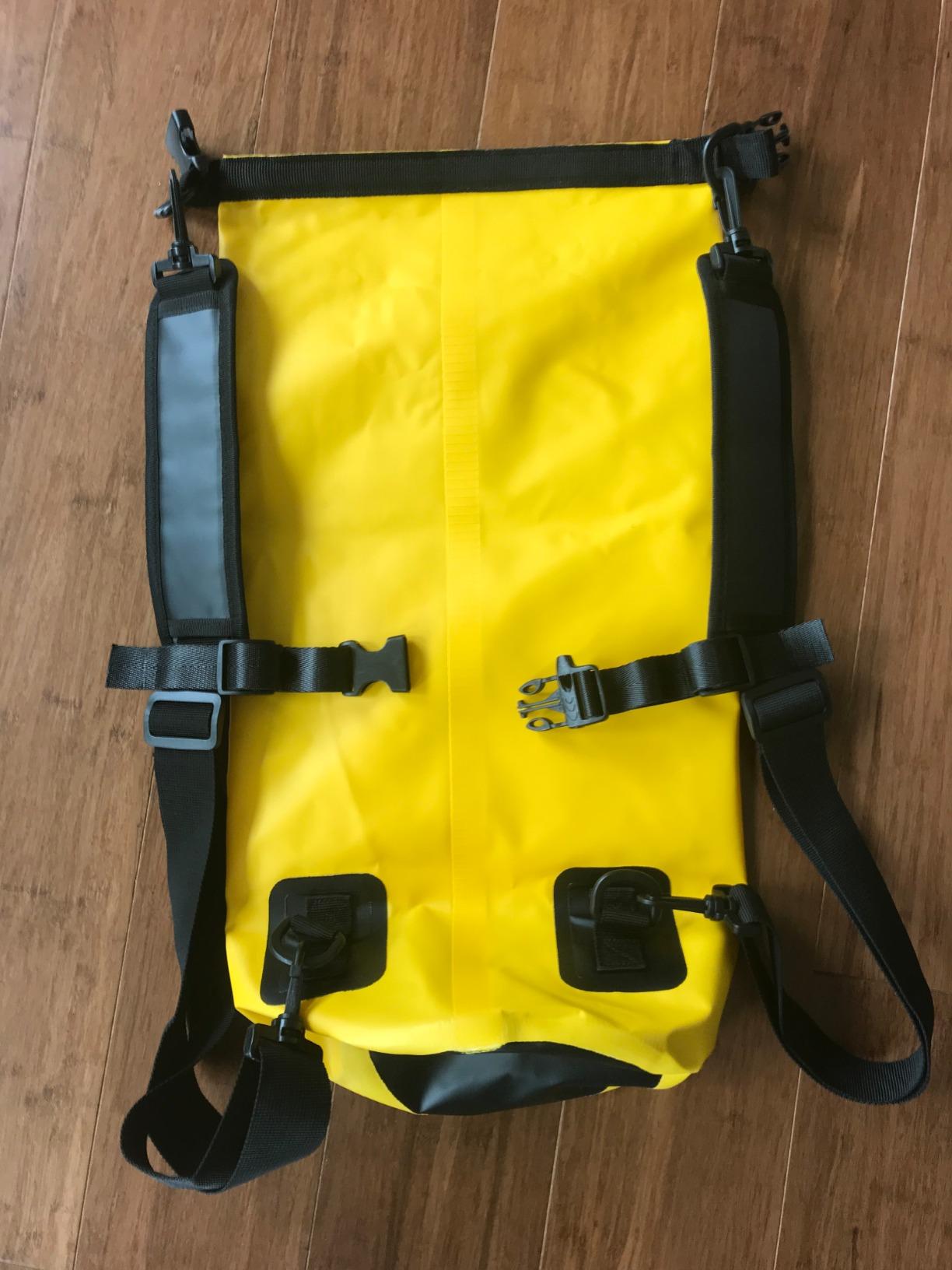Piscifun Dry Bag, Waterproof Floating Backpack 10L/20L/30L/40L with Waterproof Phone Case for Boating, Kayaking, Fishing customer photo 1