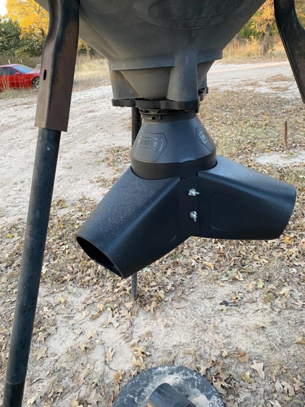 Moultrie Gravity Feeder Kit with Quick-Lock Adapter | Gravity-fed design, no power needed, easy conversion kit, protein pellet ready, rugged construction customer photo 2