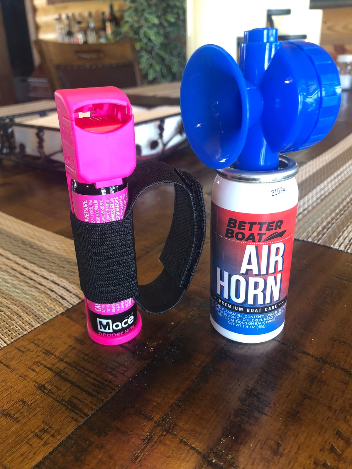 Air Horn 1.4 oz 120 dB, Compact Emergency Signal Horn for Boating Safety, Handheld Fog Horn Heard 1/2 Mile, Made in USA, Better Boat customer photo 2