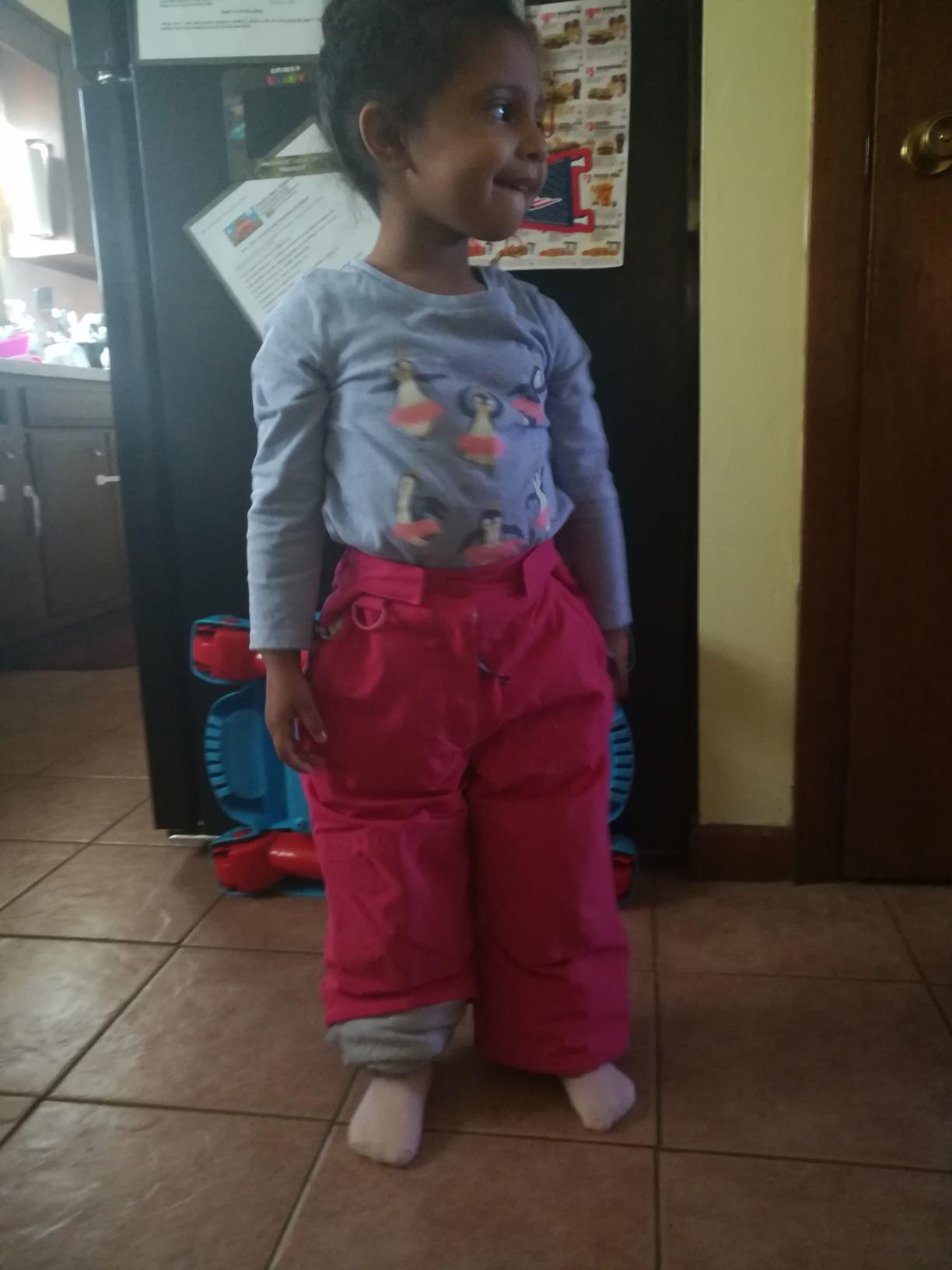 Amazon Essentials Girls Water-Resistant Ski & Snow Pants customer photo 2