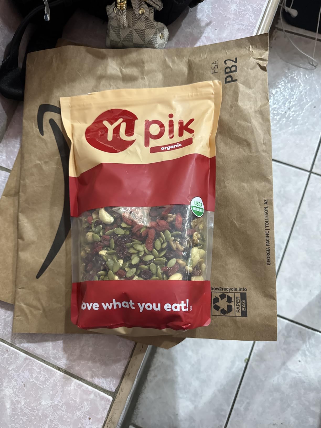 Yupik Trail Mix, Organic Goji Sport, 2.2 lb, An organic mix of pumpkin seeds, cashews, walnuts, cranberries, goji berries customer photo 1