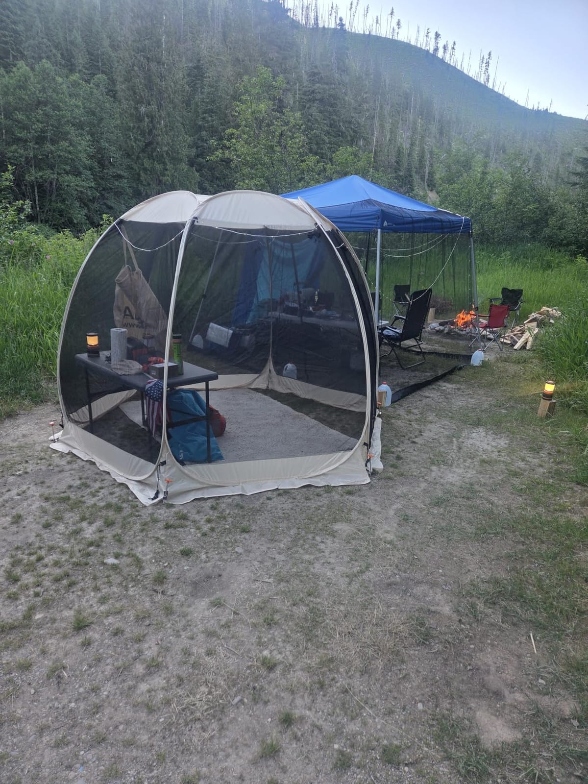 Alvantor Pop Up Screen House Tent, Instant Outdoor Gazebo with Mosquito Netting & UPF 50+ Sun Protection, Portable Canopy Shelter for Patio, Backyard, Camping (2-10 Person) customer photo 1