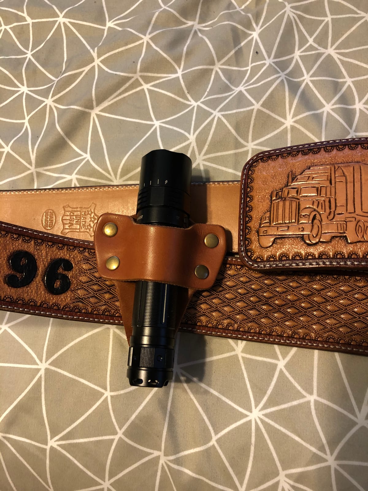 American Bench Craft Tactical Leather Flashlight Holster | EDC Flashlight Holder for Duty Belt or Tool Belt | Tactical Pouch fits Maglite Mag-Tac CR123, Streamlight PolyTac 88850, Fenix PD35 and More customer photo 2