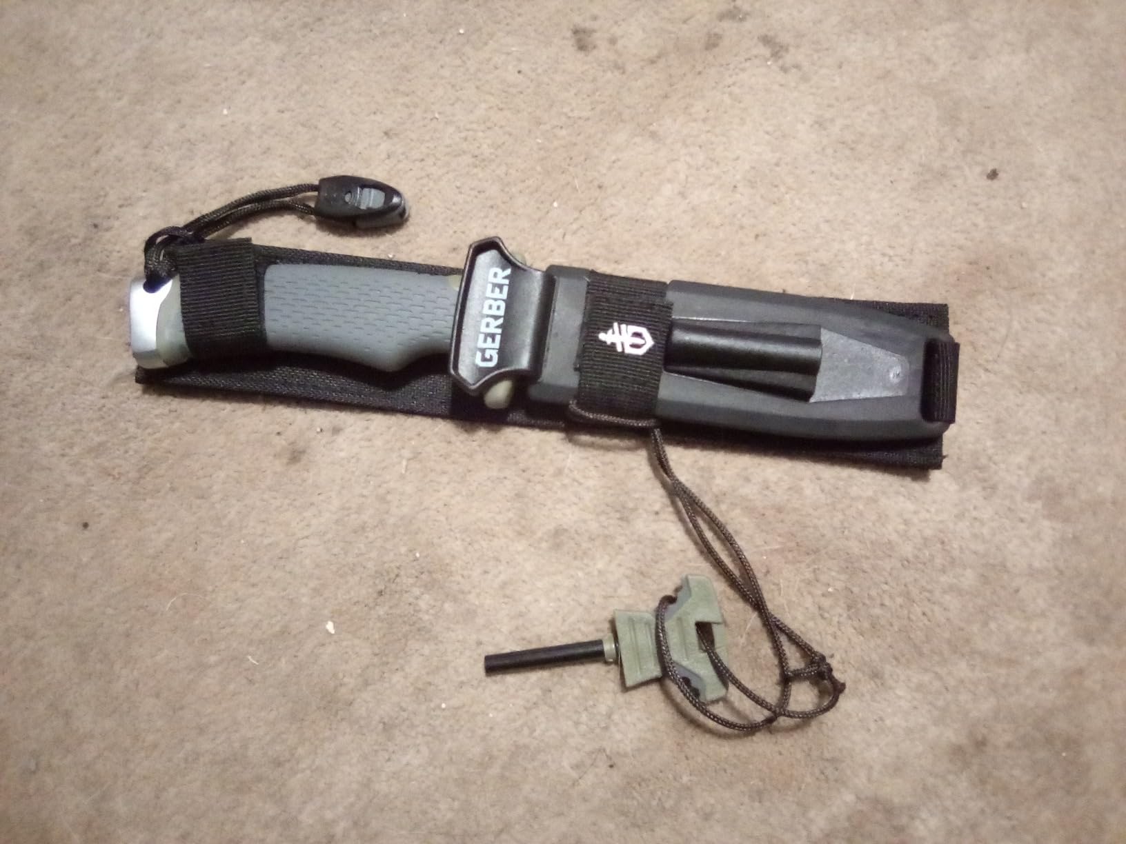 Gerber Ultimate Fixed Blade Knife w/Sheath, Knife Sharpener, Ferro Rod | Bushcraft & hunting knife, combo edge blade, whistle, sheath with integrated sharpener, fire starter, camping EDC tool customer photo 2
