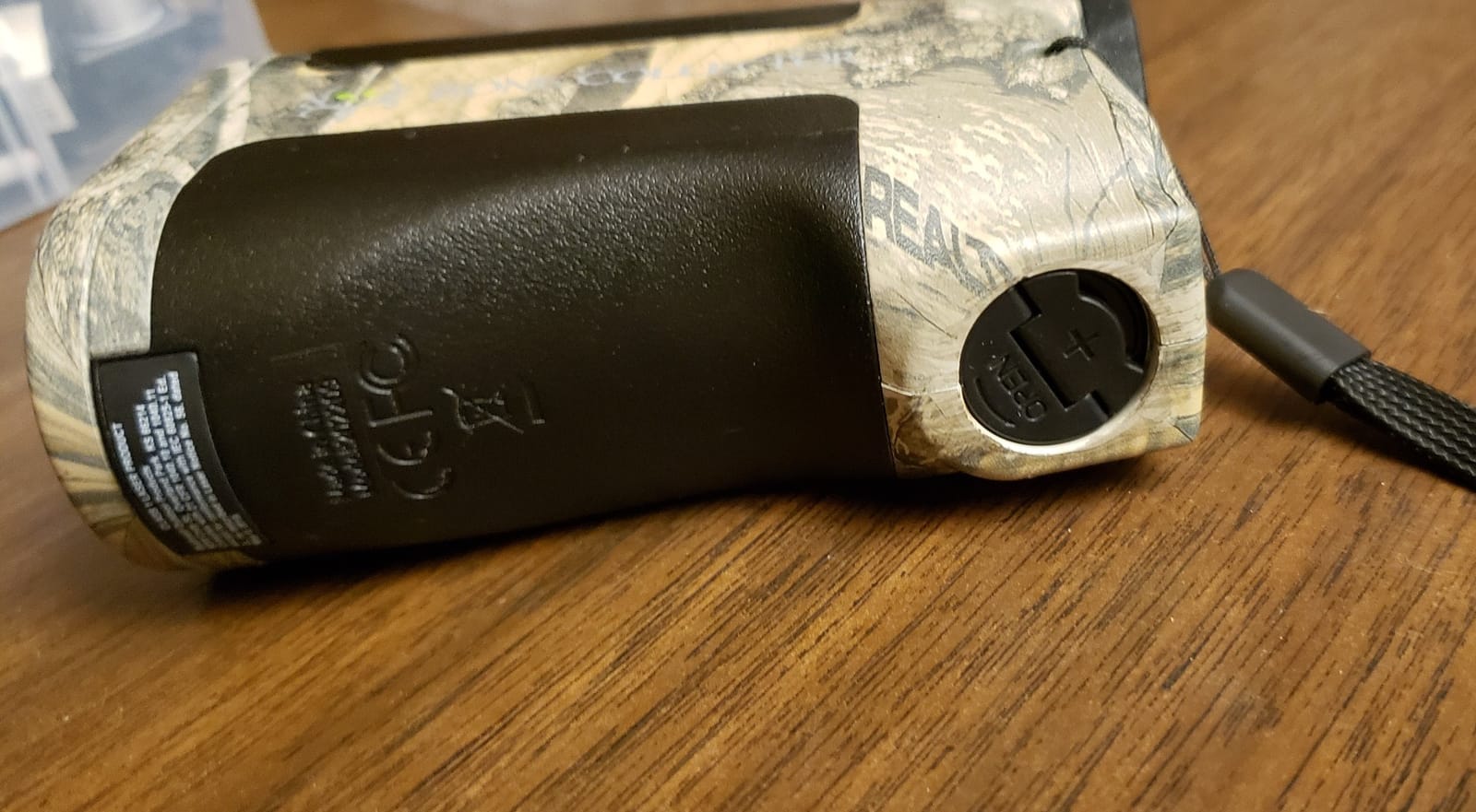 Bushnell BoneCollector 850 Laser Rangefinder, Hunting Laser Range Finder in Realtree Edge customer photo 2