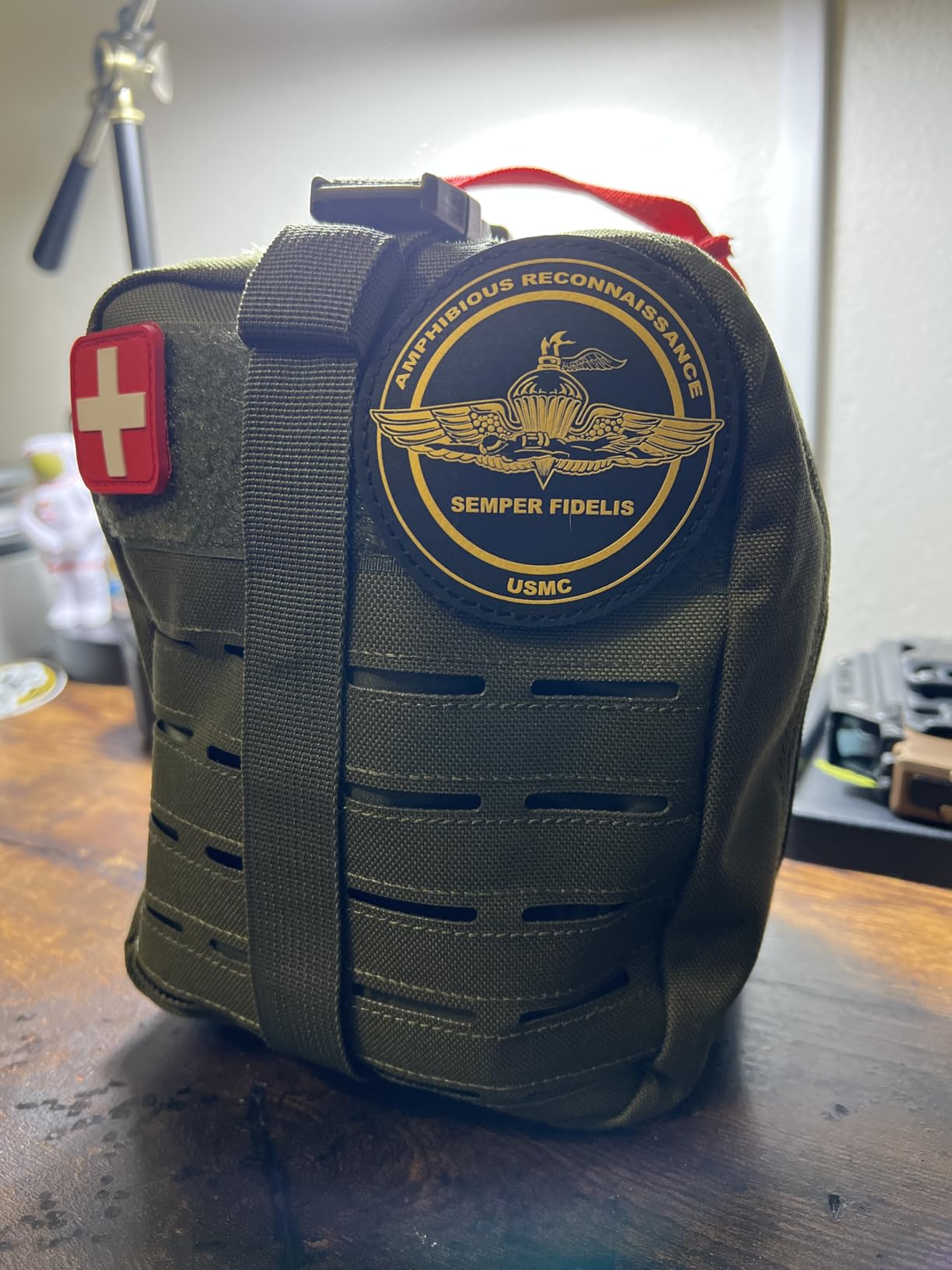 EVERLIT Advanced Trauma Kit, CAT GEN-7 Tourniquet, TCCC Compliant, Mil-Spec Nylon Laser Cut Pouch with 36