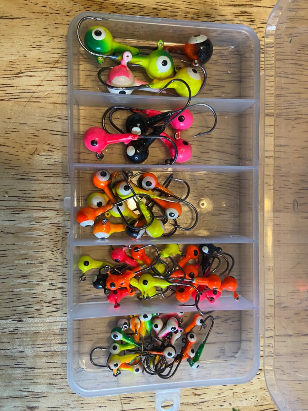 OROOTL Fishing Jig Heads Hooks Set, 60pcs Assorted Round Jig Head with 3D Eyes Painted Jig Heads for Crappie Bass Walleye customer photo 1