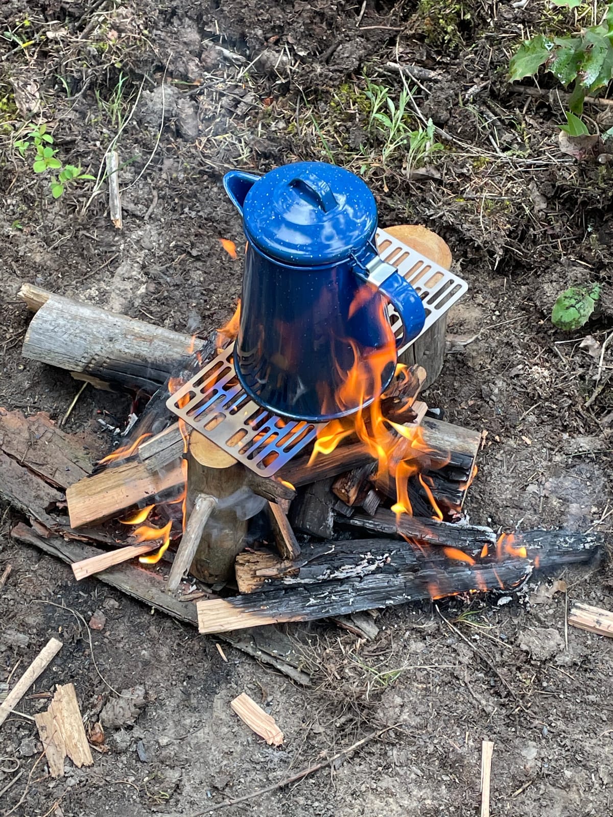 Kuvik Titanium Camping Grill - Ultralight and Compact | Corrosion Resistant, Food Safe, Non-Toxic, Easy to Clean, Ultralight Titanium, Strong and Durable, Carrying Case Included customer photo 2