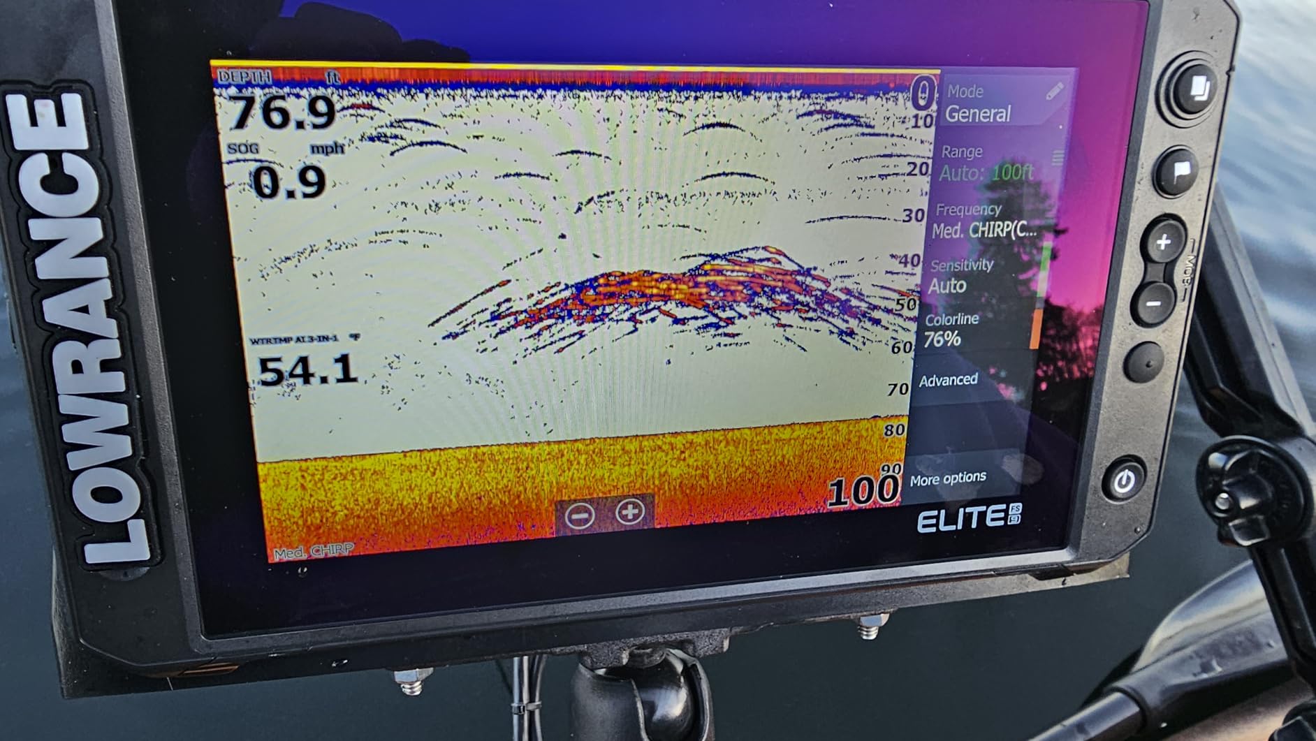 Lowrance Elite FS Fishfinder/Chartplotter with Active Imaging 3-in-1 Transducer (SideScan and DownScan) customer photo 1