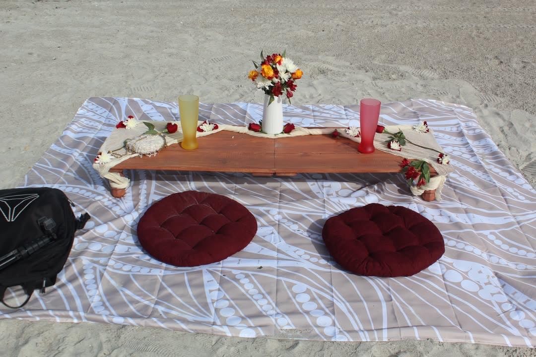 Beach Blanket Waterproof Sandproof Oversized 95x80 Inch Sand Free Beach Mat with Corner Pockets Portable Mesh Bag for Beach Festival Picnic Travel and Outdoor Camping (Seaturtle) customer photo 1