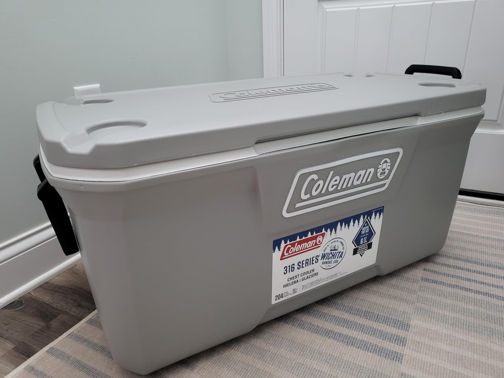 Coleman Marine Cooler with Fully Insulated UV Guard Lid & Body, Keeps Ice for 3+ Days, Great for Boating & Fishing, 52qt/100qt Wheeled/120qt Options customer photo 1