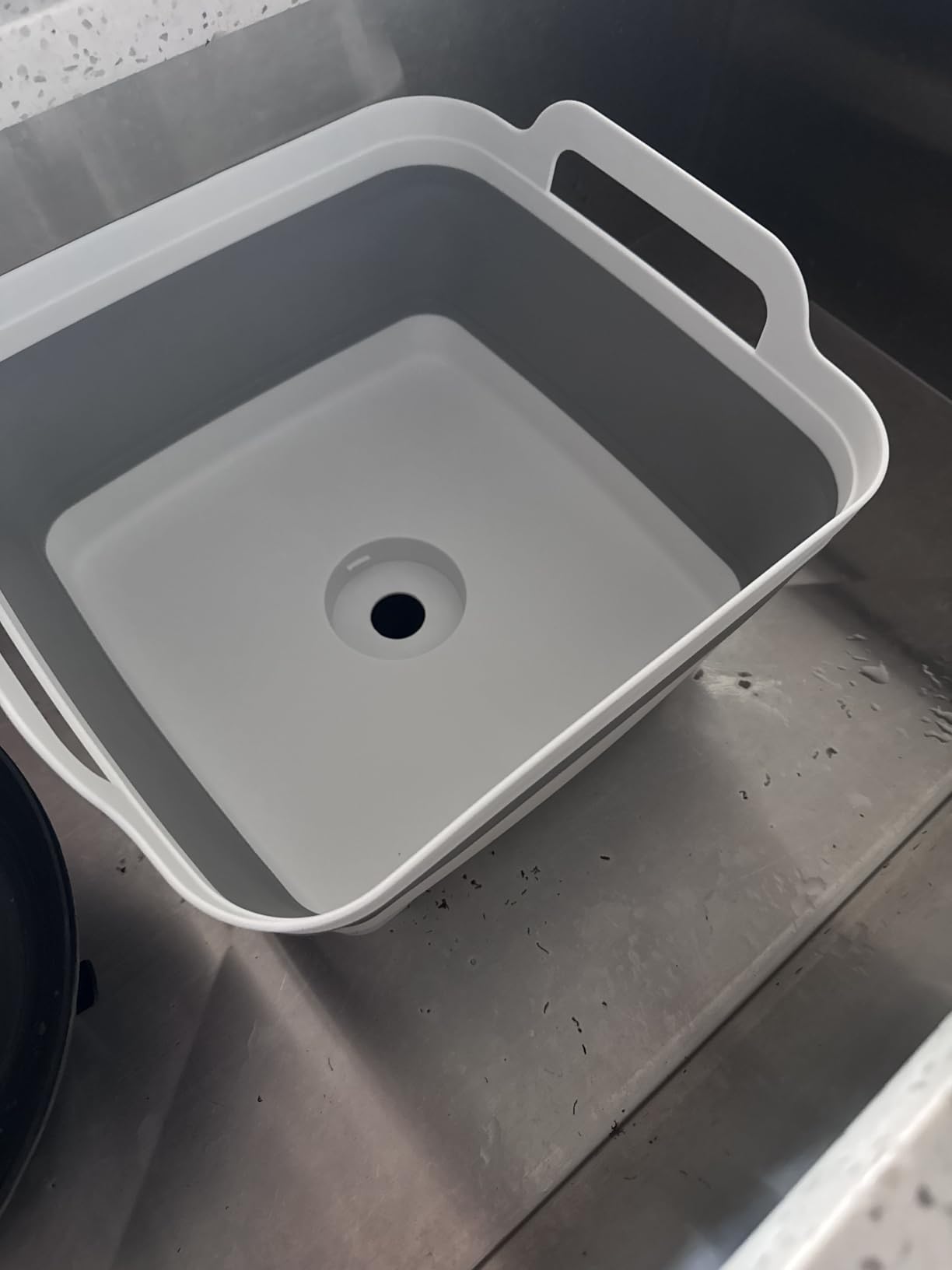 Collapsible Dish Basin with Drain Plug, Foldable Wash Basin 2.4 Gal (9L) | Portable Sink Tub for Kitchen, Baby Bottles, Camping, RV, Vegetable Washing and Beverage Tub, Gray customer photo 2