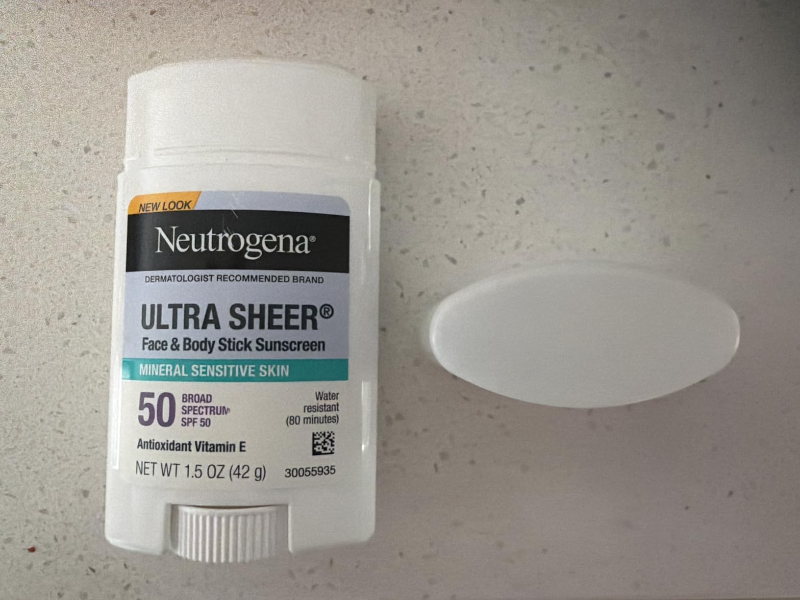 Neutrogena Ultra Sheer Mineral Sunscreen Stick SPF 50, 1.5 oz | Sensitive Skin, Zinc Oxide, Face & Body Sunscreen, Vitamin E, No White Residue, Vegan customer photo 1