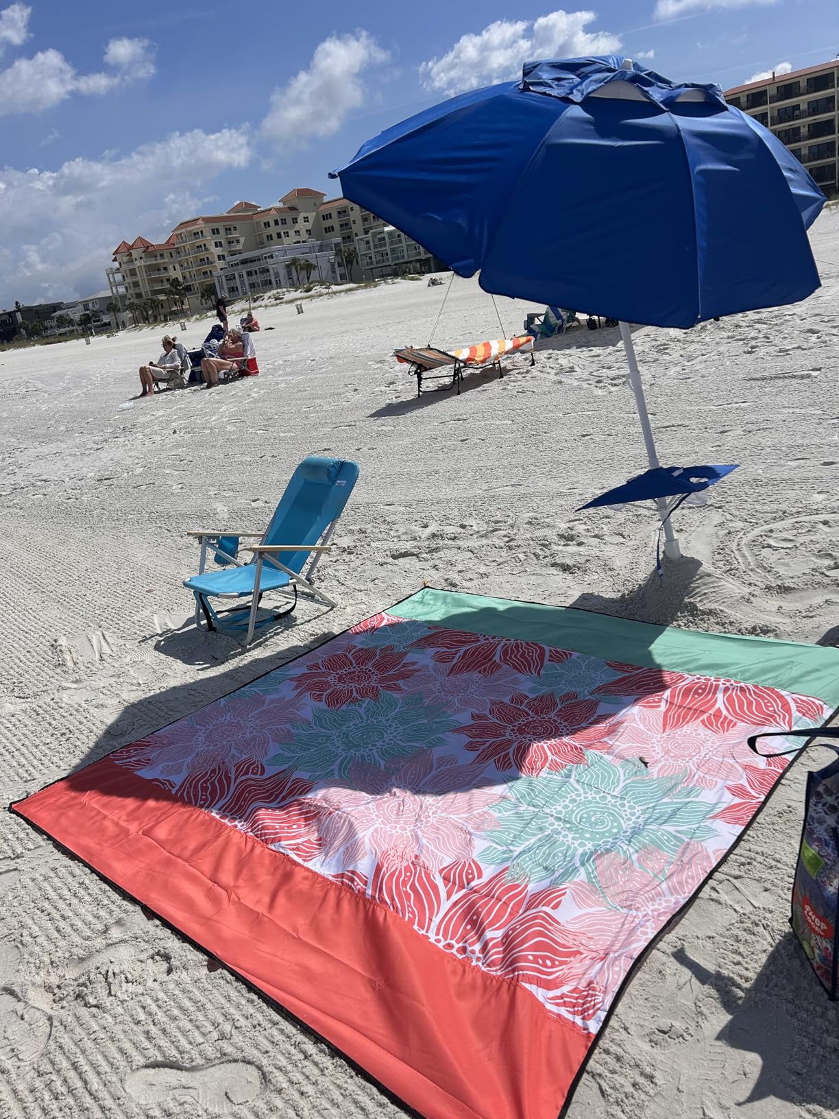HIHOHO Beach Blanket Waterproof Sandproof Extra Large Beach Mat 79