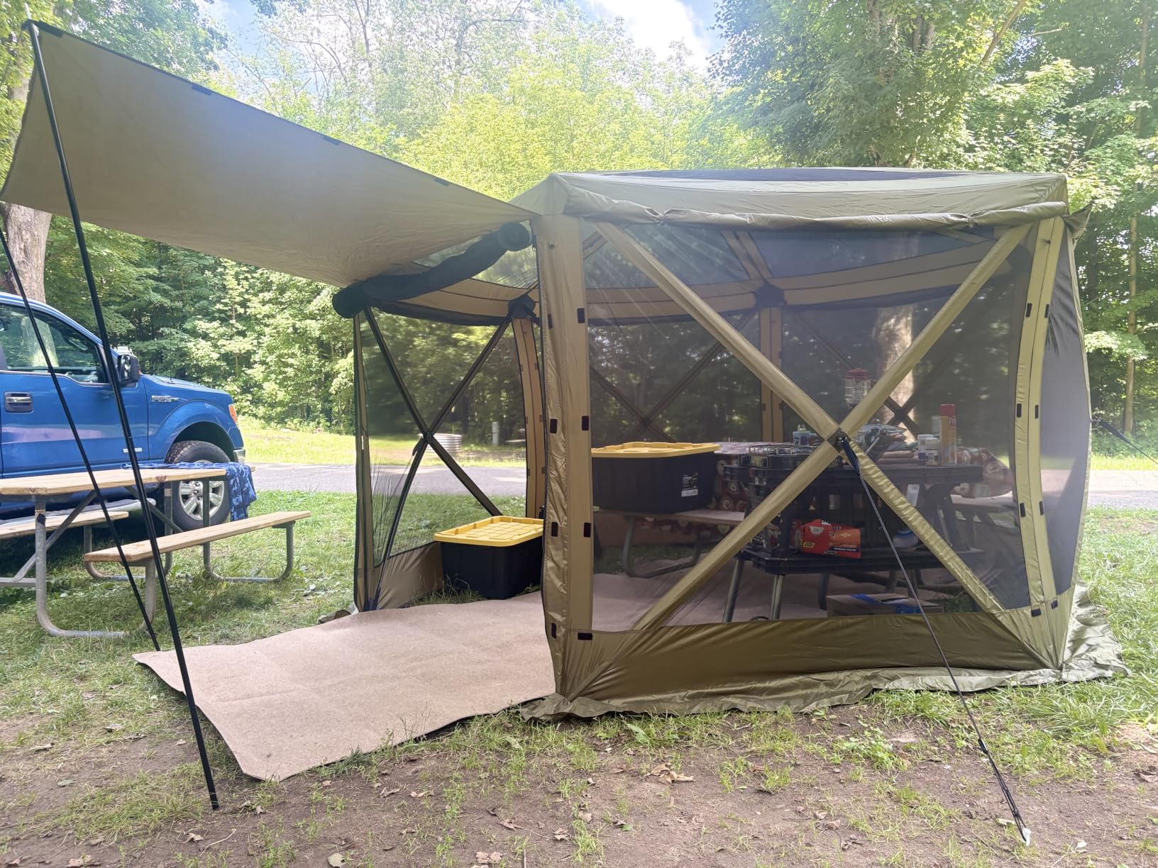VEVOR Camping Gazebo Screen Tent, 12x12ft, Brown/Beige | 6 Sided Pop-up Canopy, Mesh Windows, Portable Carry Bag & Stakes, Large Shade for Outdoor Camping customer photo 1