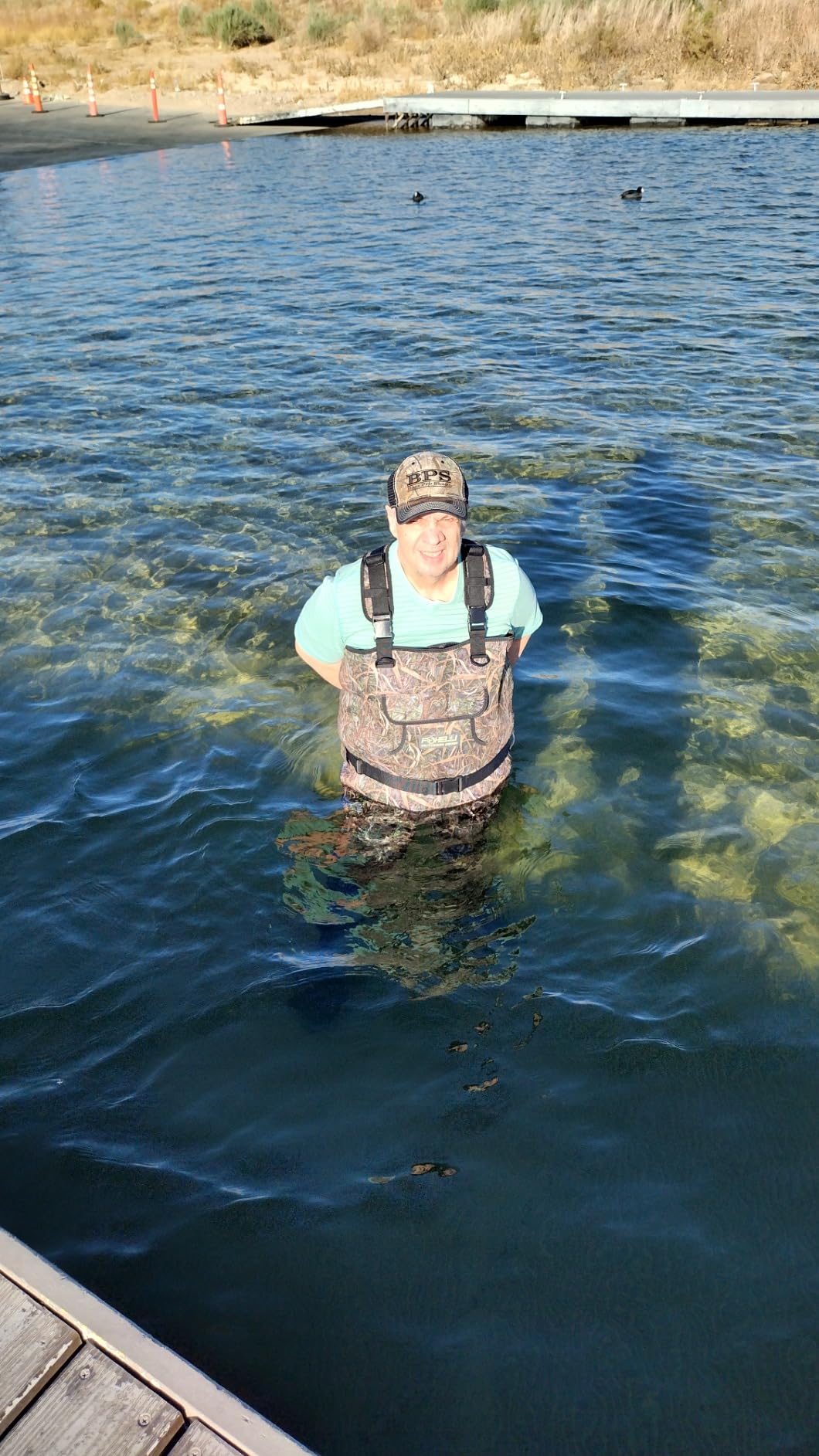 Foxelli Chest Waders, Waterproof 4mm Neoprene Hunting & Fishing Waders for Men & Women with Boots customer photo 1