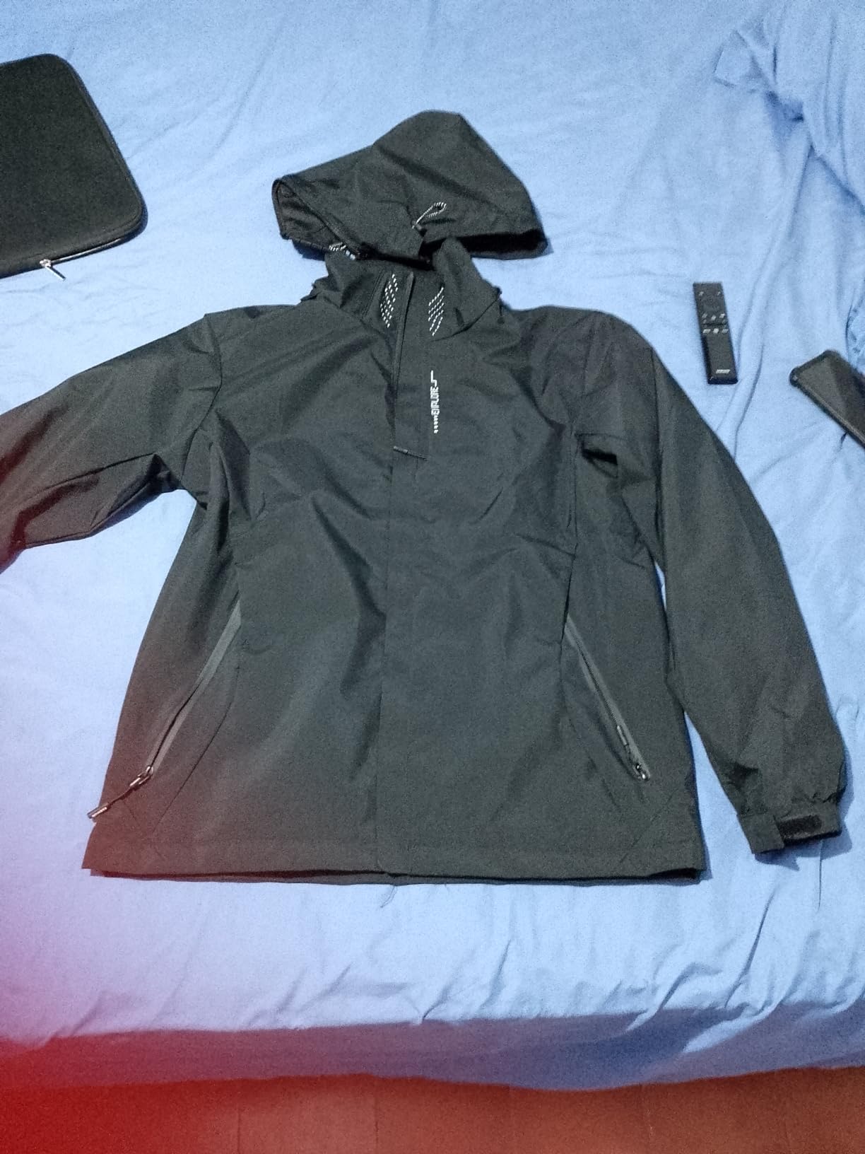 Men's Lightweight Waterproof Rain Jacket, Shell Hooded Outdoor Raincoat Hiking Windbreaker customer photo 2