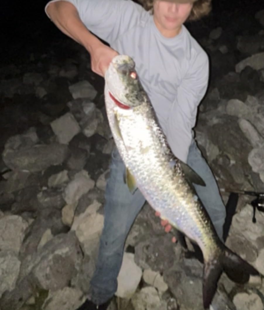 HUK Men's Pursuit Vented Long Sleeve Fishing Shirt, +30 UPF Sun Protection customer photo 1