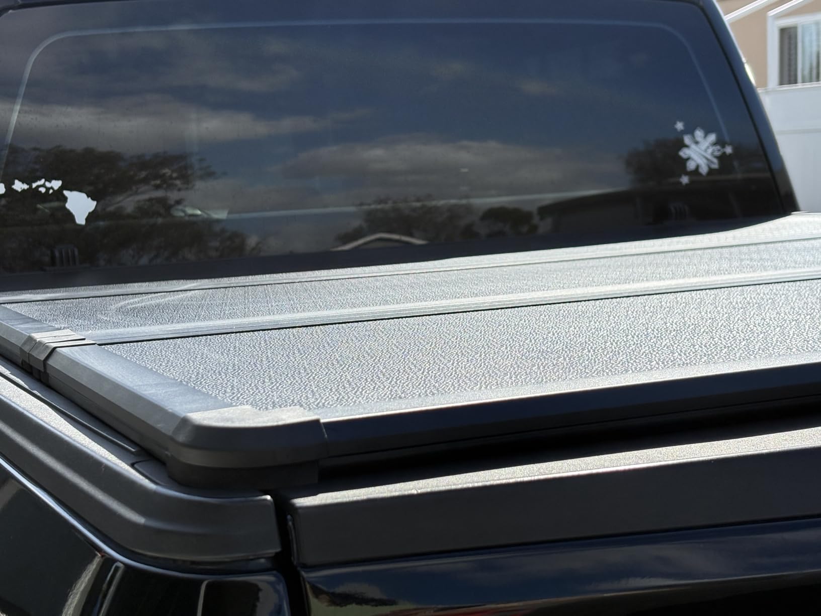 Tutel Hard Shell Folding Truck Bed Tonneau Cover | Fits 2015-2026 Ford F150 5'5