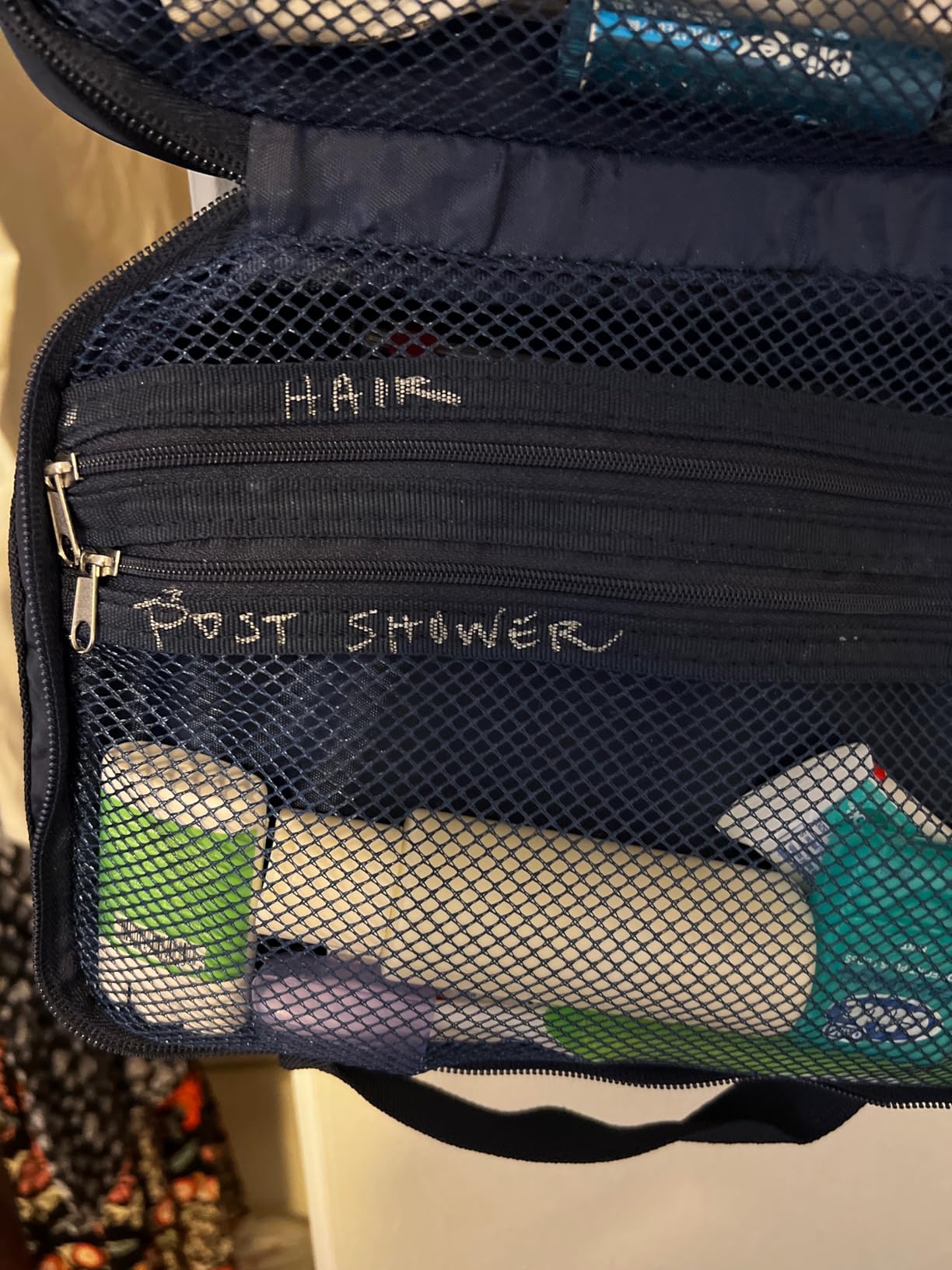 Osprey Daylite Hanging Toiletry Kit, Black customer photo 1