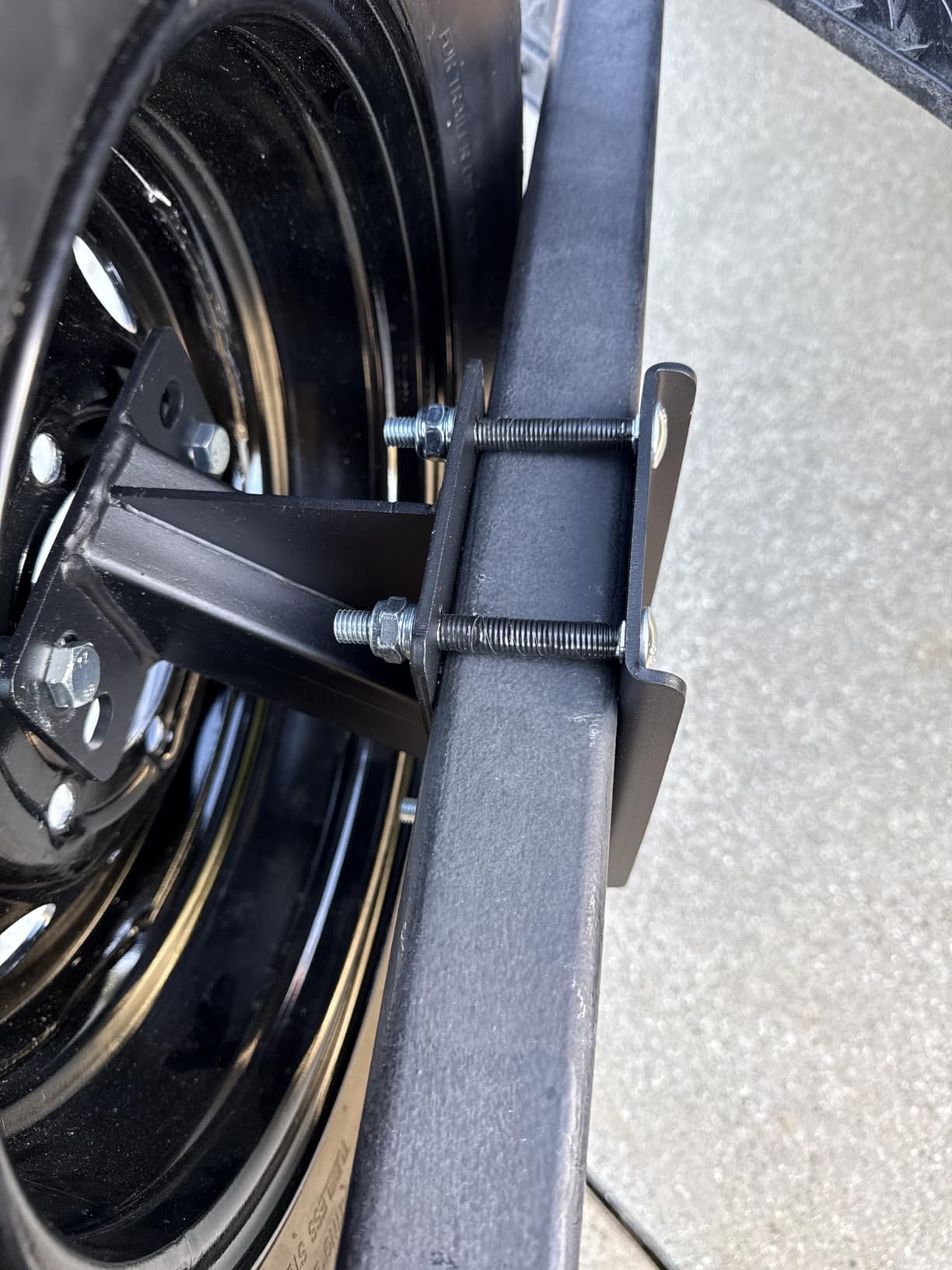 GADFISH Spare Tire Carrier, Spare Tire Mount Boat Trailer Carrier Bracket, Heavy Duty Lock Holder, Fits 4 & 5 & 6 Lugs Trailer Wheels on 4