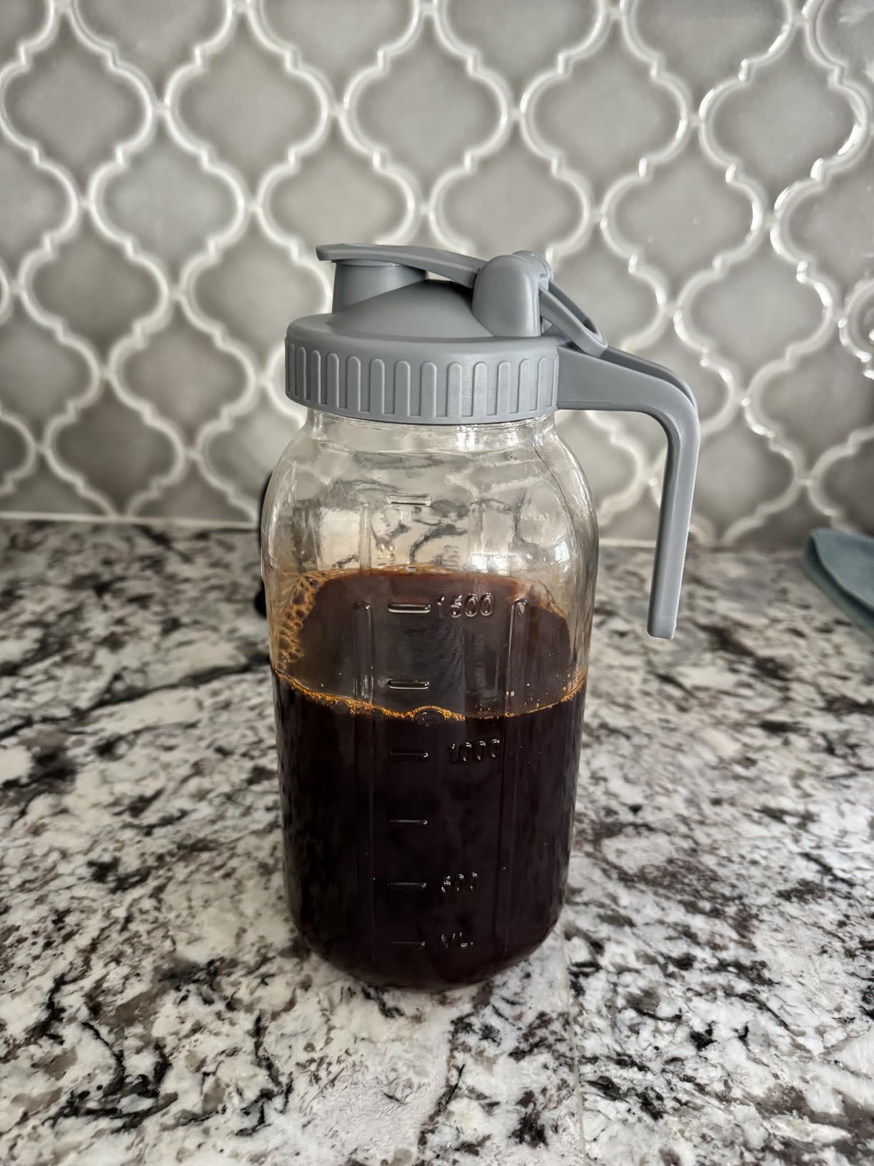 JunVpic Cold Brew Coffee Maker, 64 oz Glass Mason Pitcher | 100μm stainless steel filter, wide mouth design, leak-proof lid with handle, pour spout for iced coffee, tea and cold drinks customer photo 2