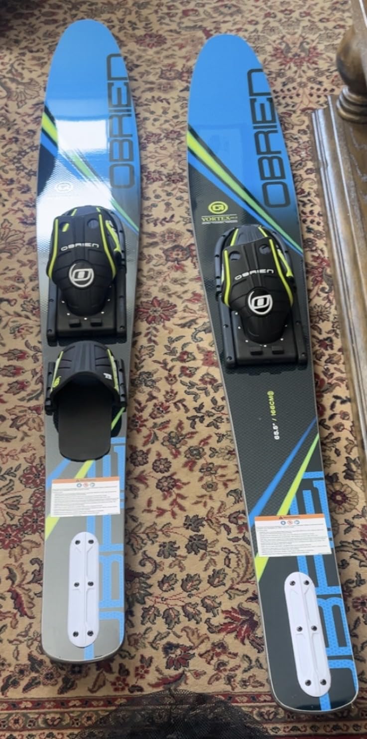 O'Brien Vortex Combo Water Skis with Adjustable Bindings - Wide-Body Design customer photo 1