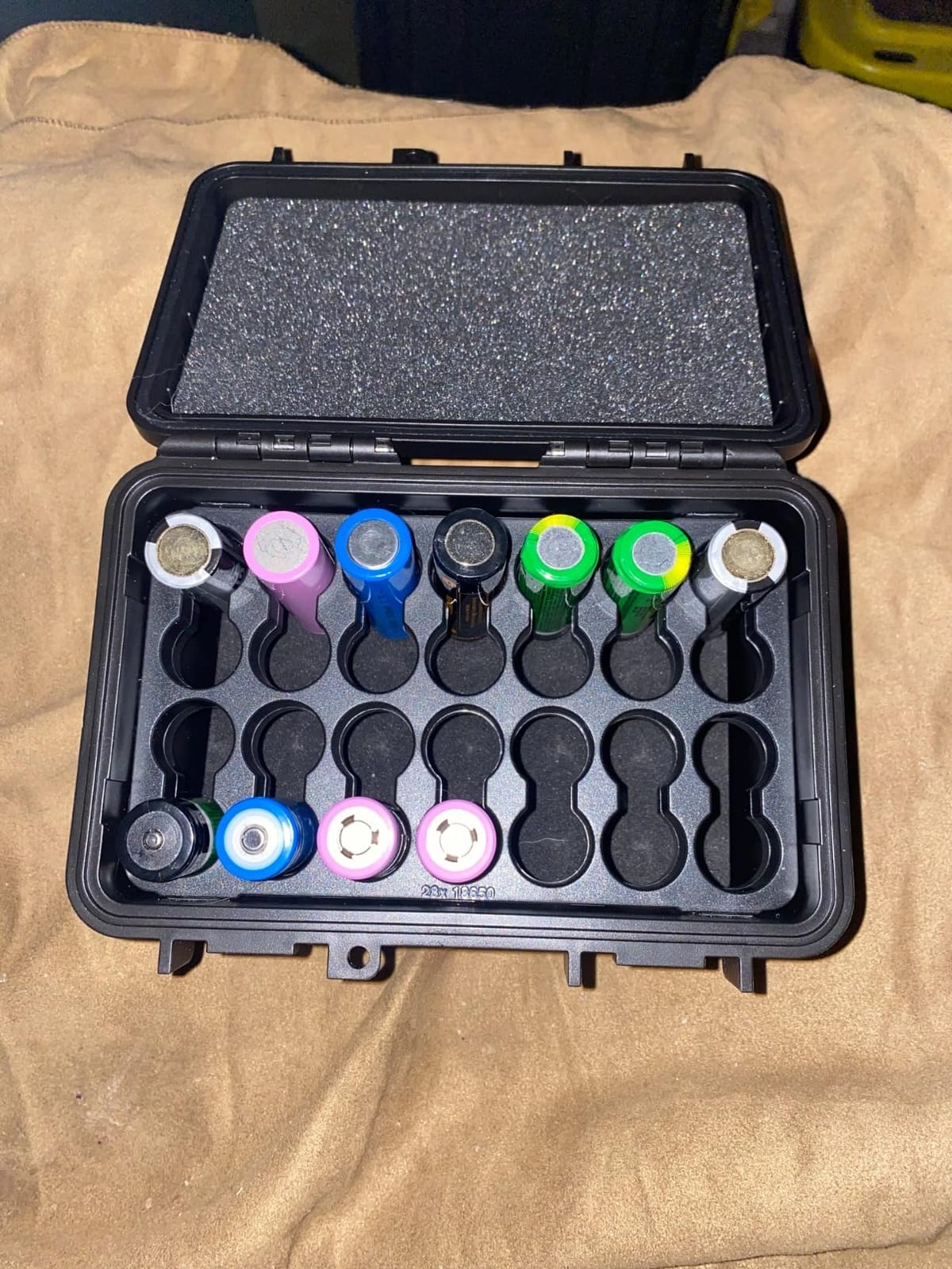 KIWIFOTOS 58 Slots AA AAA Battery Case Holder with Tester IP67 Waterproof | Shockproof Outdoor Household Batteries Storage Organizer Container with CR2032 Coin Cell Battery Holder customer photo 2
