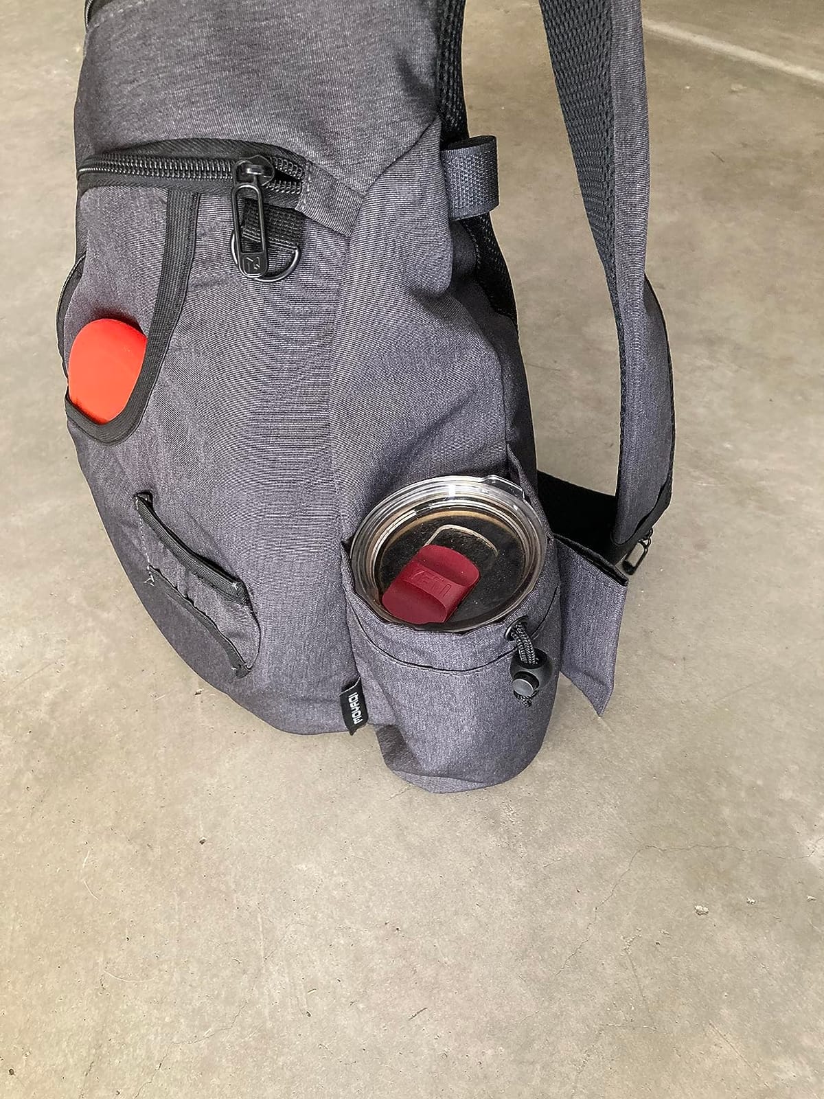 MOYAQI Disc Golf Bag with Retriever Holder and Storage Pockets, Disc Golf Backpack with 8-10 Disc Capacity customer photo 2