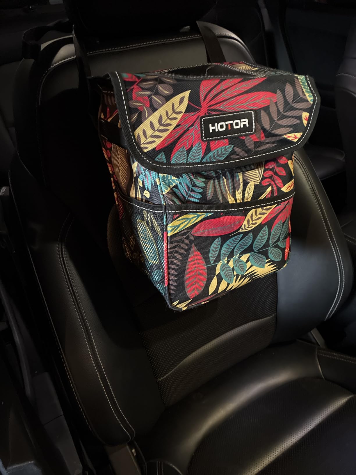 Pritent Car Trash Can with Lid Leakproof Car Garbage Bag Vehicle Trash Bin | Hanging Automotive Garbage Can, Multipurpose Car Accessories for Women Men Interior Car Storage Organizer (2 Gal, Black) customer photo 1