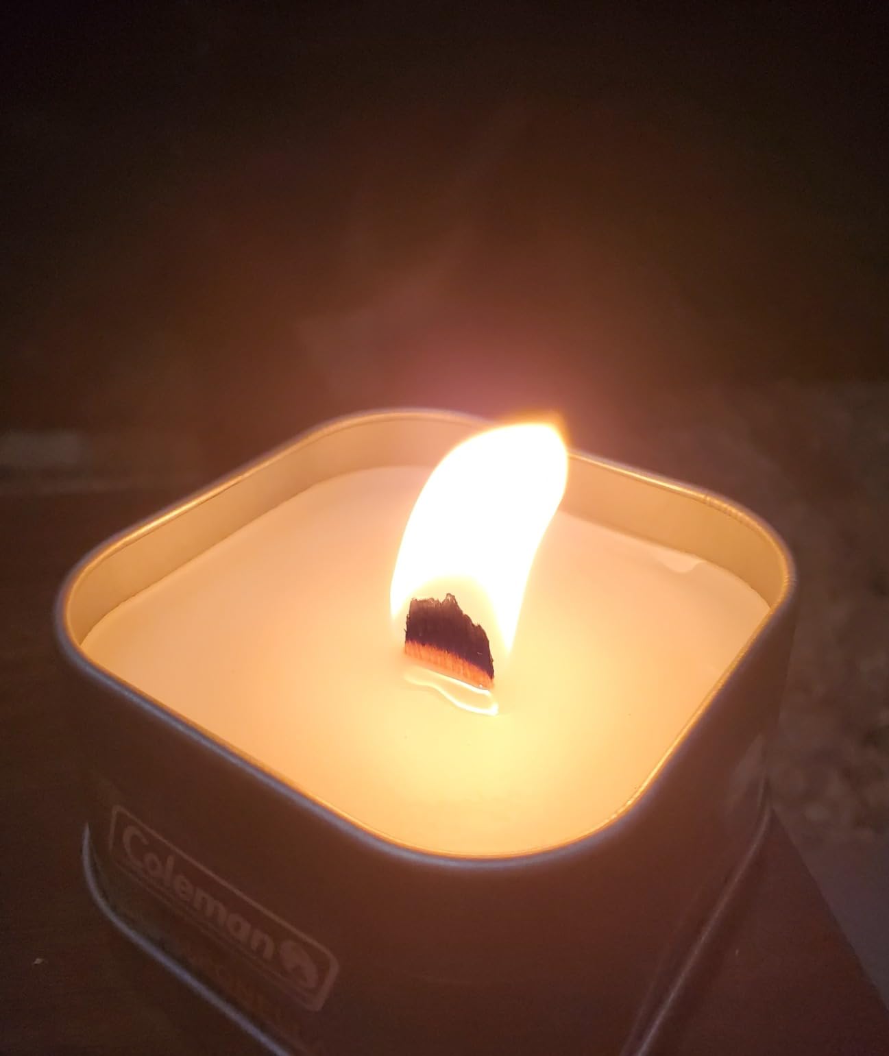 Coleman Scented Outdoor Citronella Candle with Wooden Crackle Wick, Pine Scent, 6 oz (Pack of 6) customer photo 1