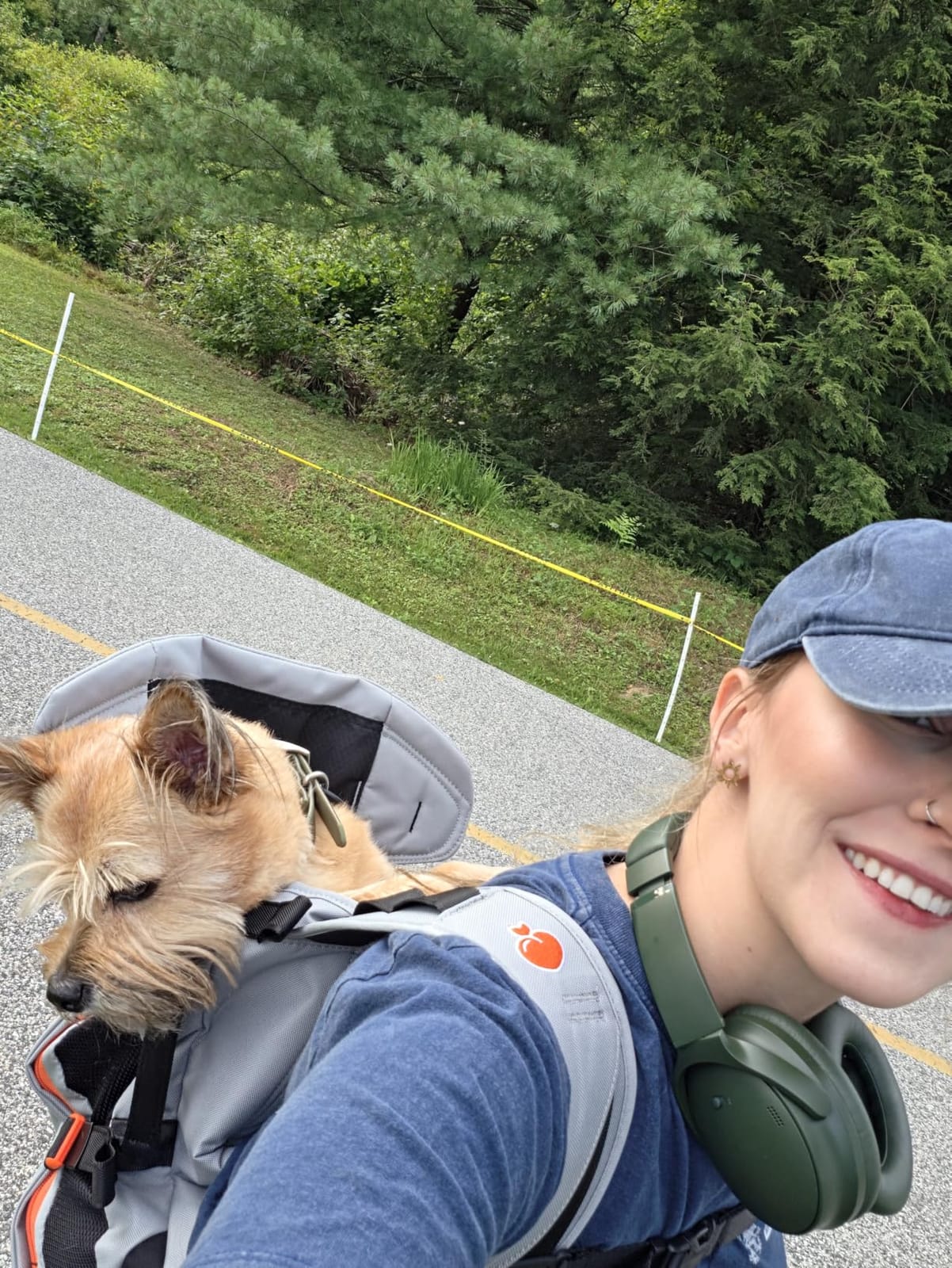 Little Chonk Maxine One Dog Backpack Carrier for Medium Dogs (Black) | Adjustable & Ergonomic Pet Carrier, Built to be Safer, Hands Free Travel & Hiking, Front Facing, Featured in Wired Magazine customer photo 1