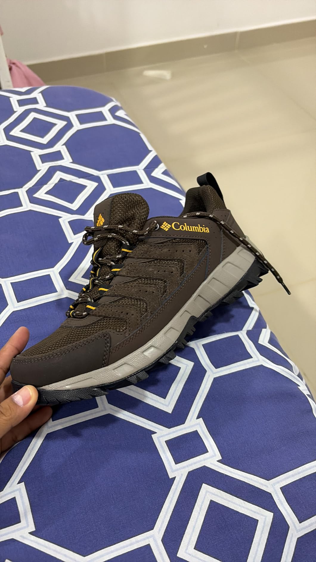 Men's Strata Trail Low Waterproof Hiking Shoe customer photo 2