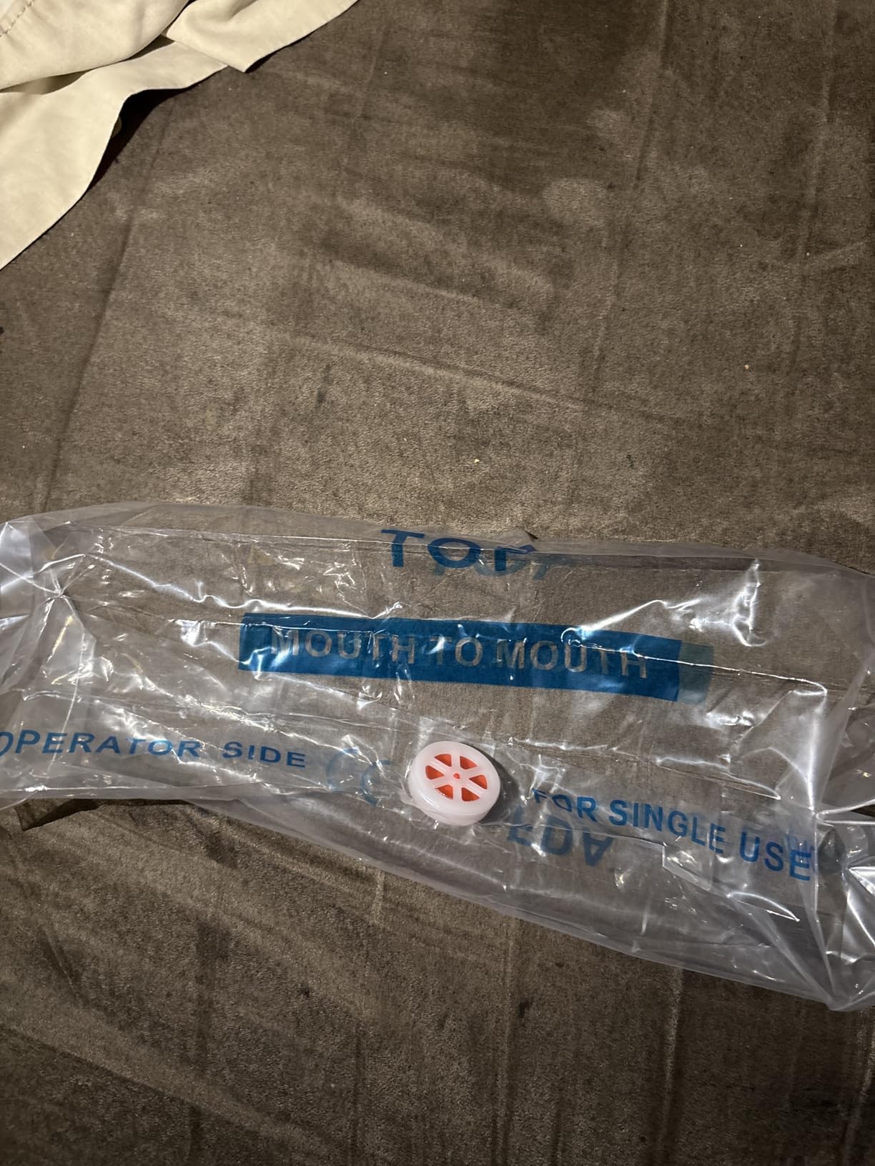 100 Packs CPR Face Shield with Keyring, CPR Pocket Mask for Emergency customer photo 2