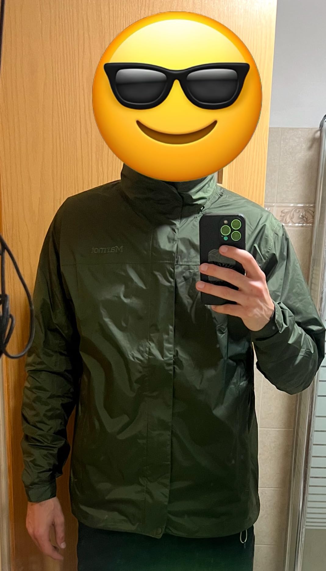 MARMOT Men's Precip Eco Waterproof Rain Jacket - 100% Recycled, Breathable, Lightweight, Packable Raincoat customer photo 1