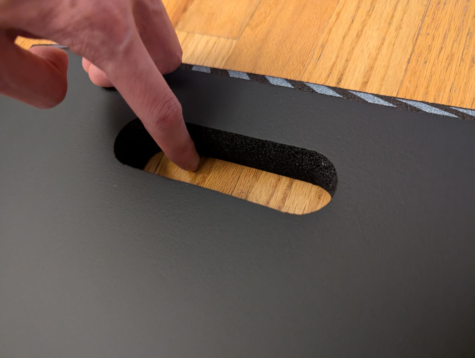 WORKPRO Extra Thick Kneeling Pad, Black, 28 x 16 x 1.2in customer photo 2