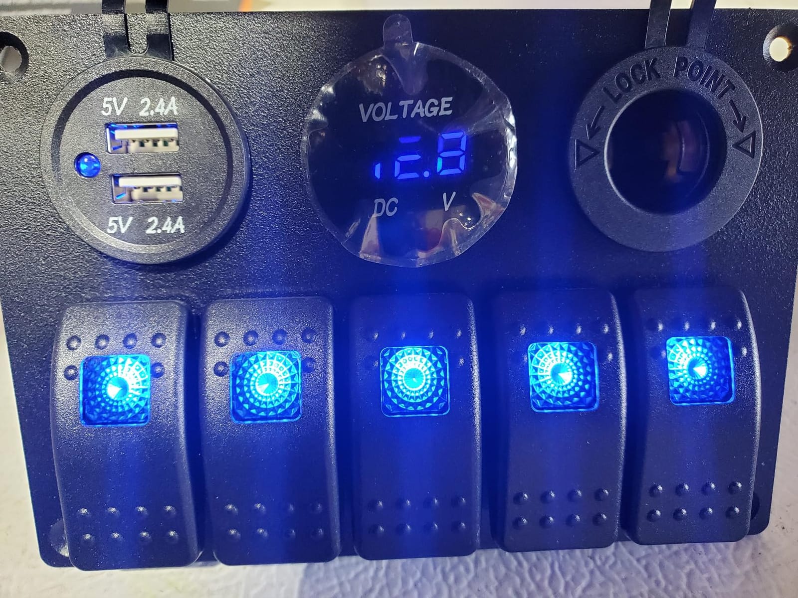 Waterproof Marine Switch Panel, 5 Gang Rocker Switch Panel 12V/24V Aluminum for Boat, 4.8A Dual USB Port, Cigarette Lighter Socket, LED Voltmeter, Pre-Wired 12 Volt Switch Panel for RV, Truck, Yacht customer photo 1