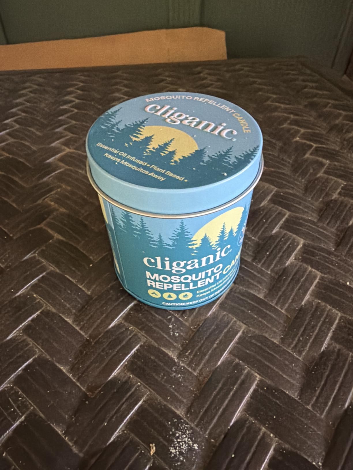 Cliganic Mosquito Repellent Candle (9oz) | Citronella, DEET Free, Essential Oil Infused for Outdoor, Camping | Burns 40 Hours customer photo 1