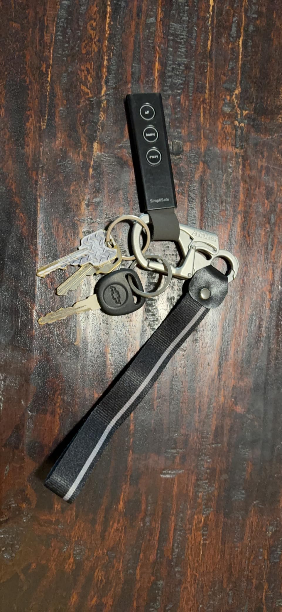 Ahiller Double Lock Carabiner Clip, Tungsten Steel Tip Keychain for Outdoor | 3.3-inch Heavy Duty Zinc Alloy Multi Tool Carabiner, Portable EDC Key Ring for Camping, Hiking & Backpack Use customer photo 2