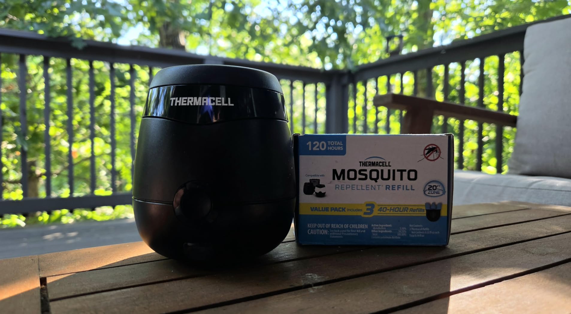 Thermacell Patio Shield Mosquito Repellent E-Series Rechargeable Repeller Bundle; 20' Mosquito Protection Zone; Includes 240-Hour Repellent Refill; No Spray, Flame or Scent; Bug Spray Alternative customer photo 1